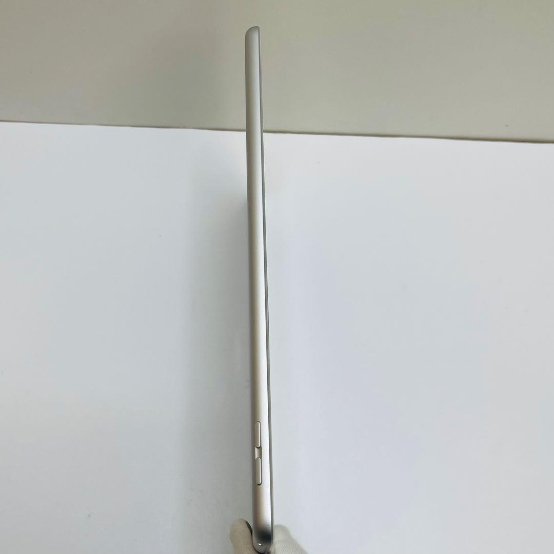 iPad 第7世代 32GB Wi-Fi A2197 バッテリー98%