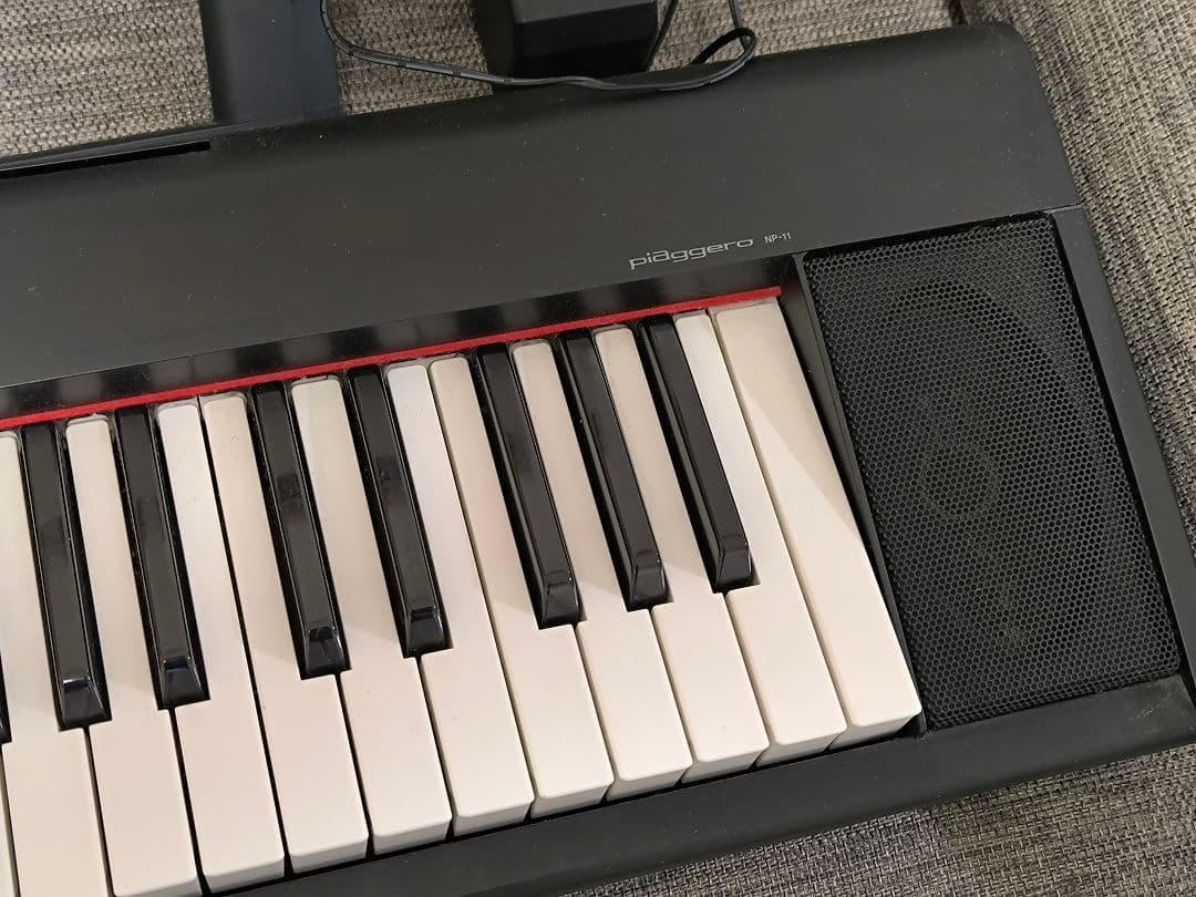 YAMAHA NP-11 61鍵 電子ピアノ Piaggero　スタンドつき