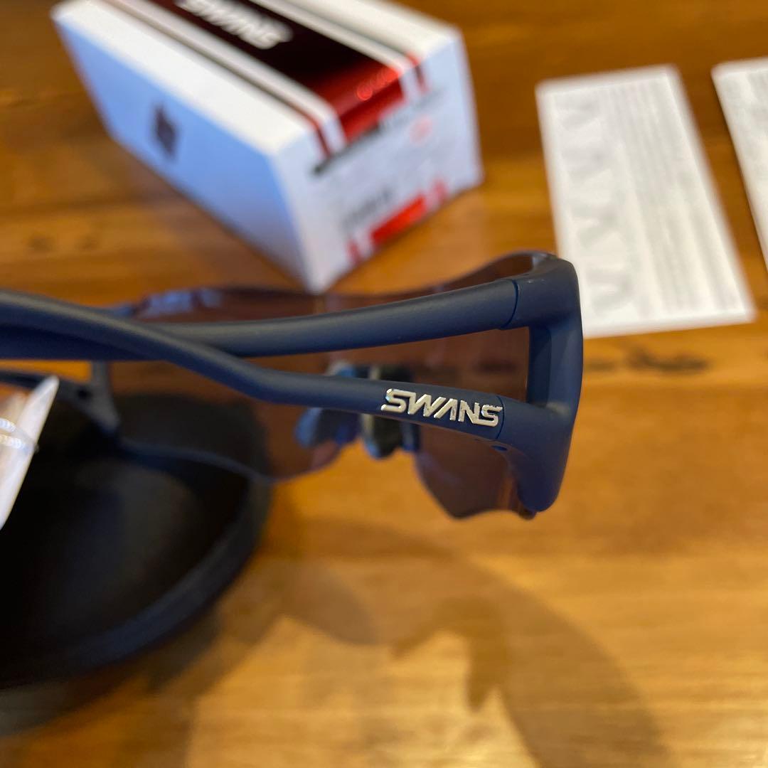 新品　SWANS スワンズ 偏光サングラス EN8-0067 即日発送