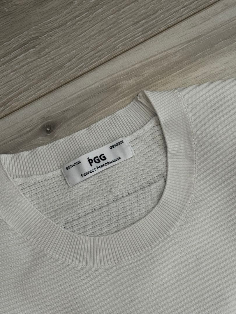 PGGパーリーゲイツ凹凸ロゴいりセーター