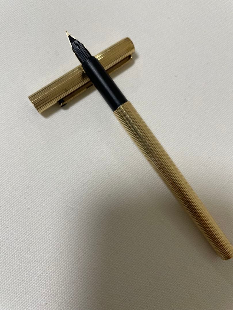 モンブランMONTBLANC 24金張りノブレス万年筆 ゴールドカラー