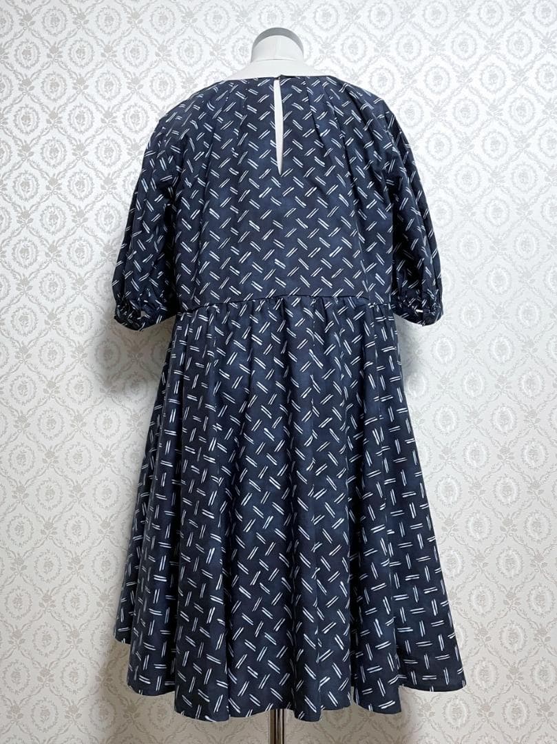 定価7万円 新品 MERLETTE マーレット ネイビー柄物ワンピース