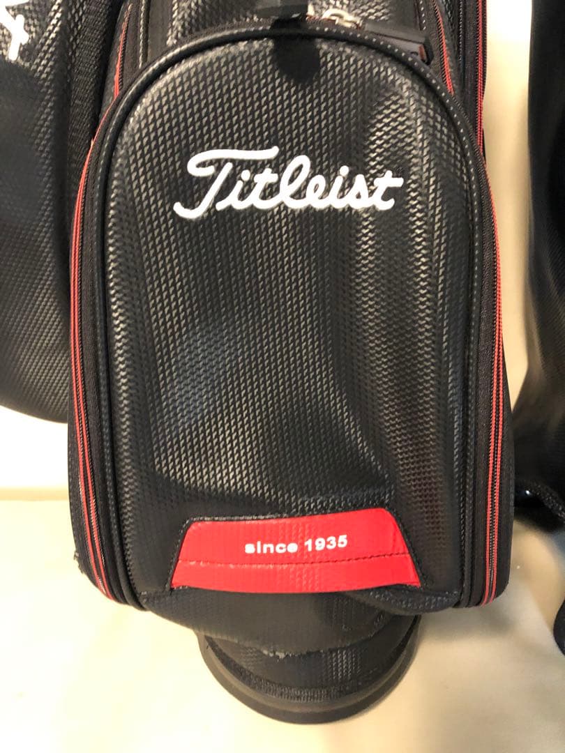 【送料込み】タイトリスト　キャディバッグ　限定スタンドバッグ