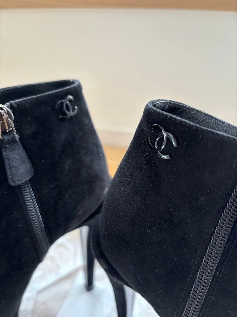 シャネル　スエードブーティ　レザーブーティ　38.5