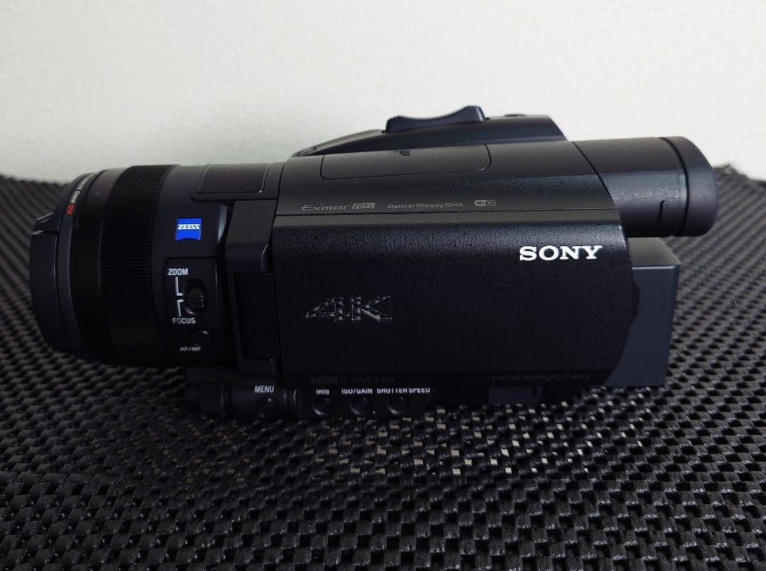 SONY FDR-AX700 4Kビデオカメラ 【超美品】 通電時間4×10H