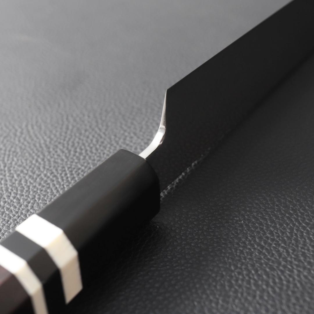 10082ダマスカス 先丸包丁 尺 海流紋 105層 黒檀黒水牛角白三本巻八角柄