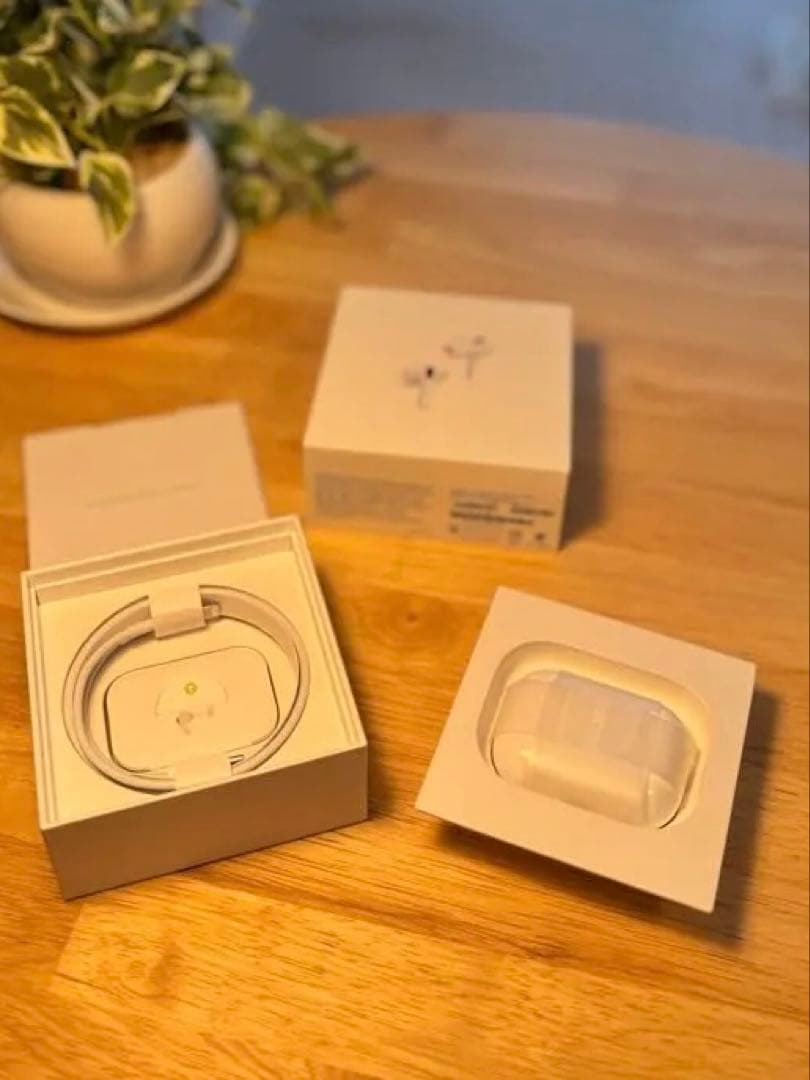 AirPods Pro 2 Lightning 箱入り✨