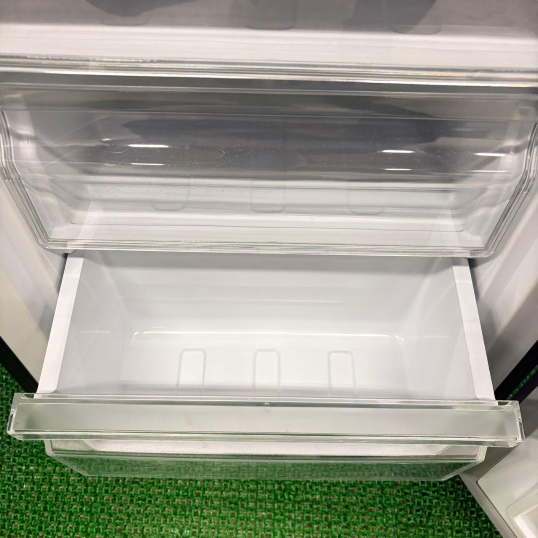 607 大きめサイズ　冷蔵庫　157L　小型　一人暮らし　同棲使用可　ブラック