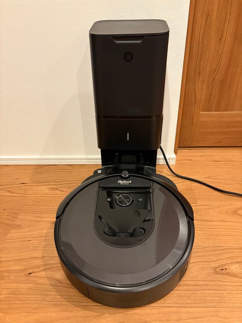 iRobot ルンバ i7+ クリーンベース付 自動ゴミ収集 動作確認済み