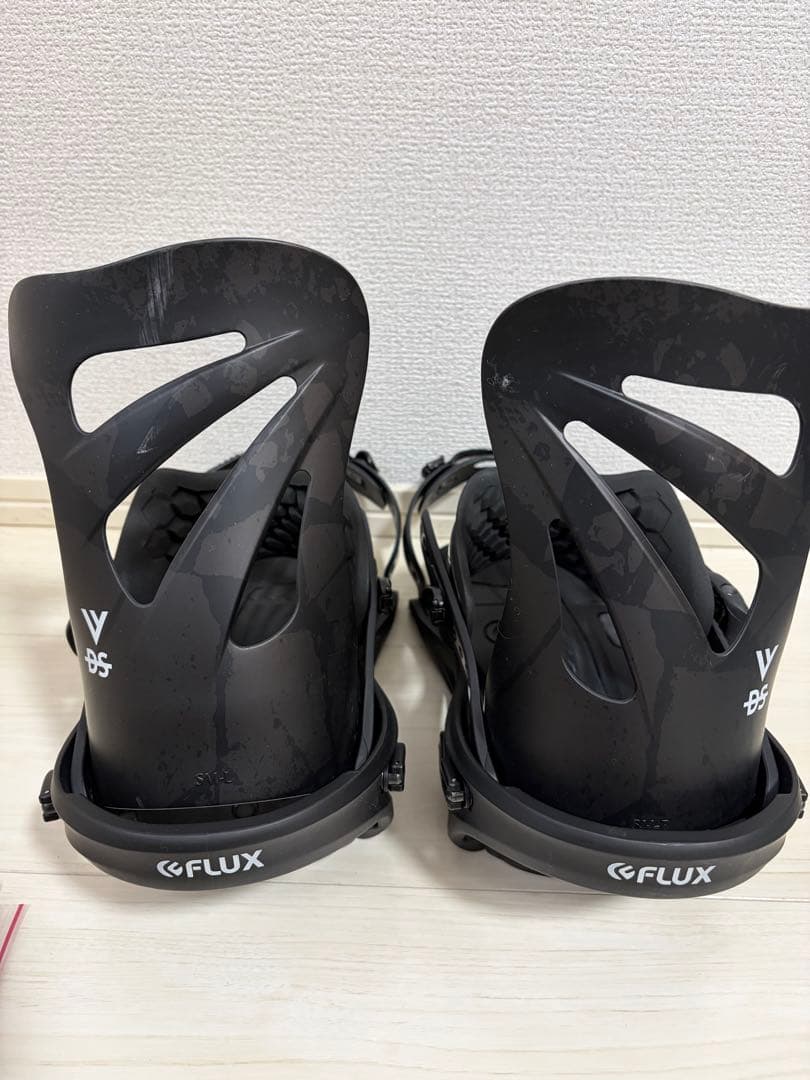 FLUX 81ND1N95 スノーボードビンディング ブラック