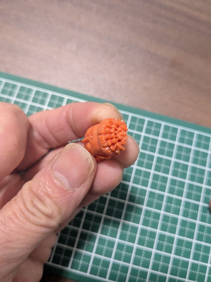 赤珊瑚　観音様彫刻ペア