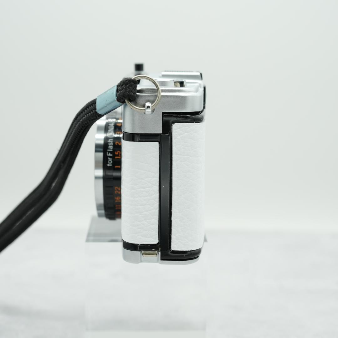 OLYMPUS PEN EE-3 ホワイト【整備済完動品】