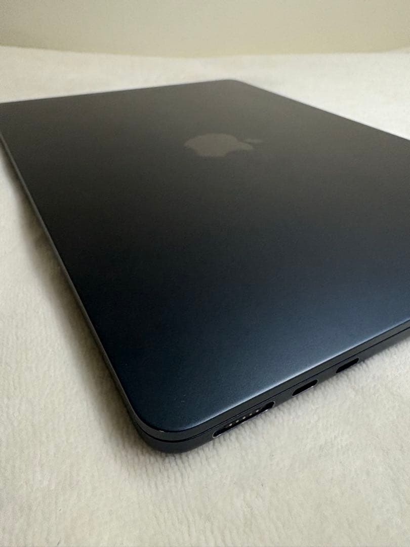 MacBookAir M2 13.6インチ 8GB・256GBミッドナイト