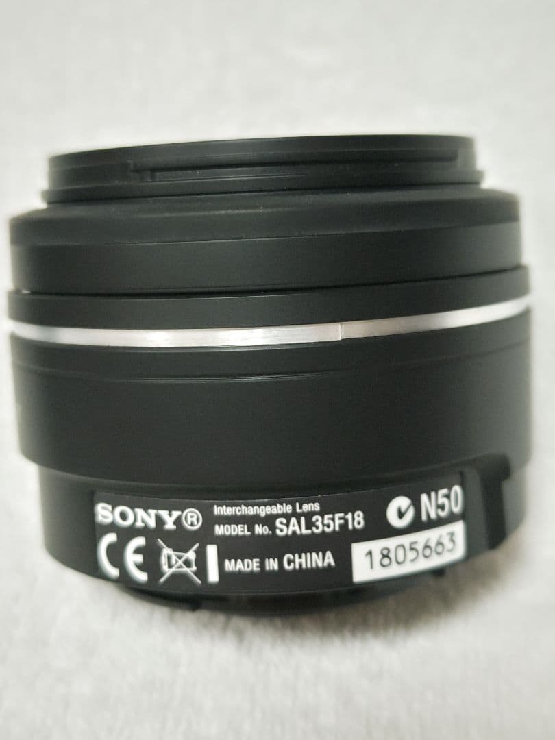 ソニー　単焦点35mm F1.8 DT　Aマウント SAL35F18