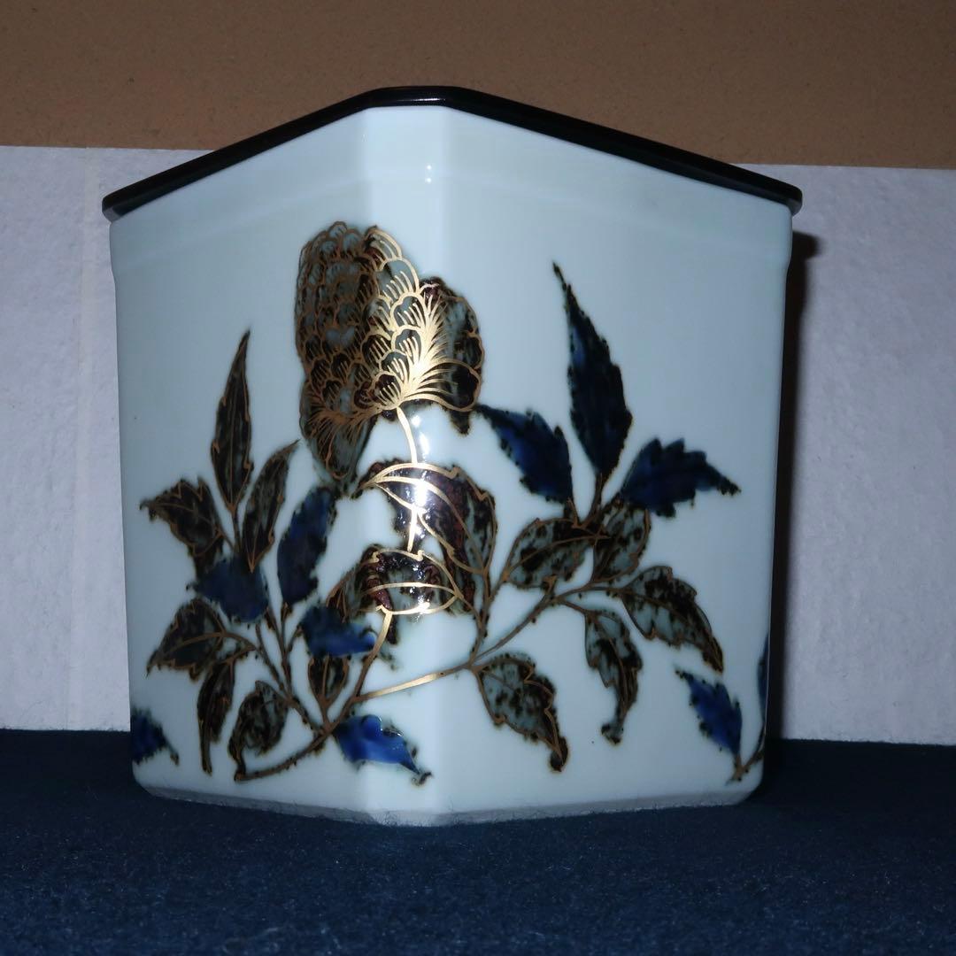 【茶道具】手塚玉堂作　玉堂窯　草花絵角形水指