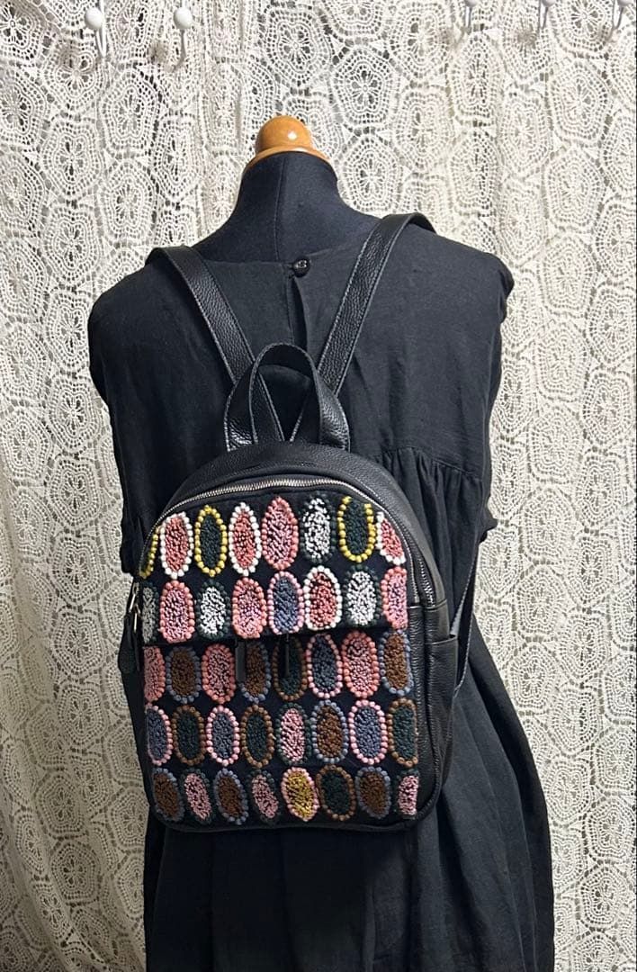 50917Aミナペルホネンハーフハンドメイド本革リュック