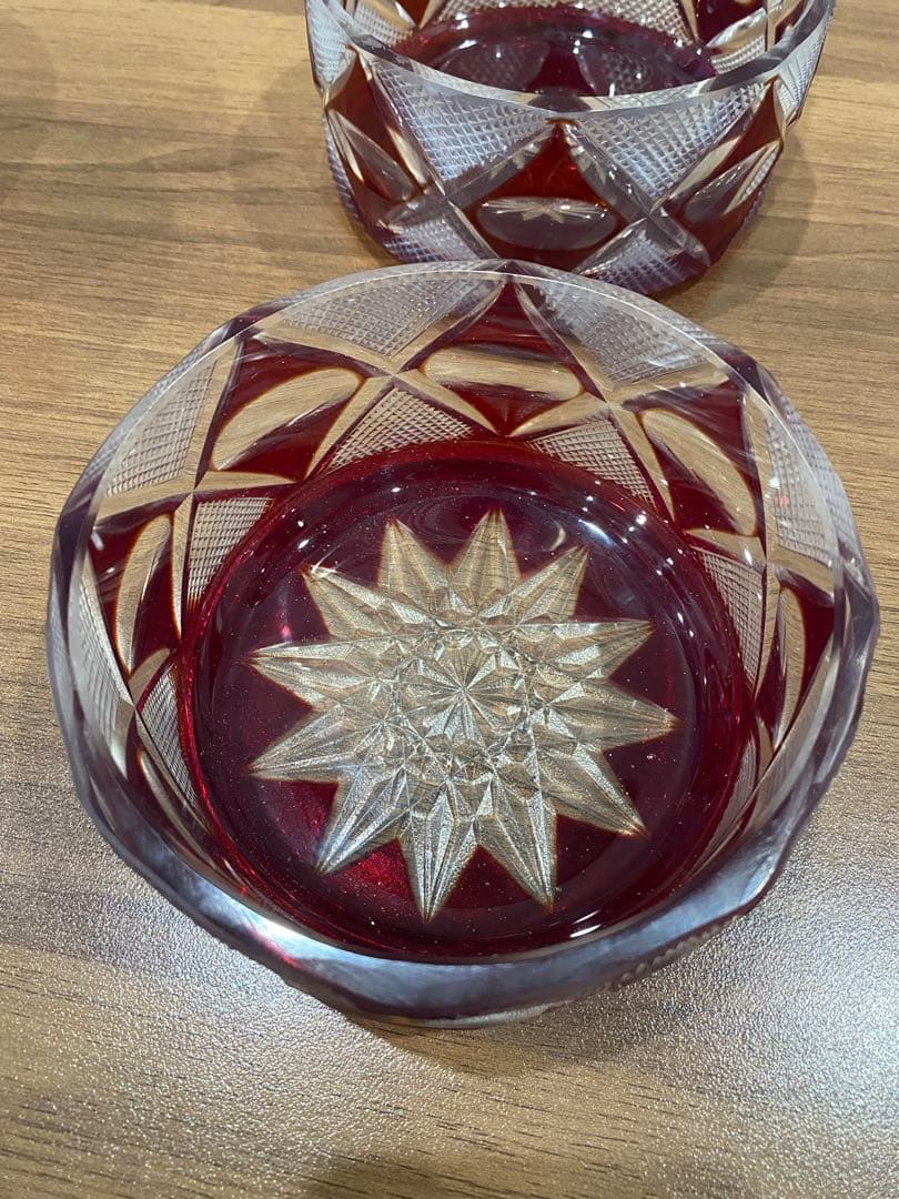 切子　蓋物　三段重　木箱付き