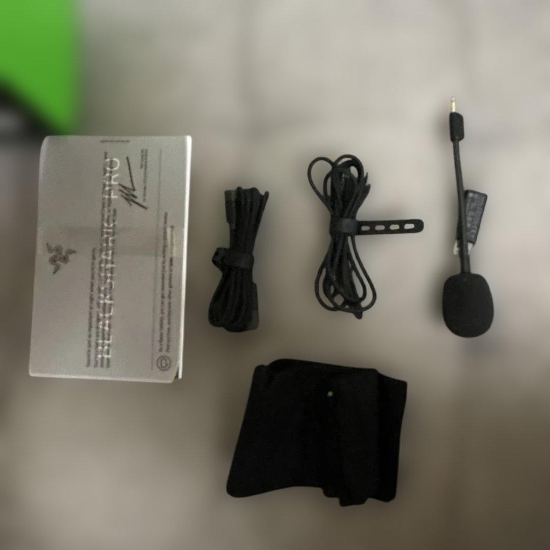 Razer BlackShark V2 Pro ゲーミングヘッドセット