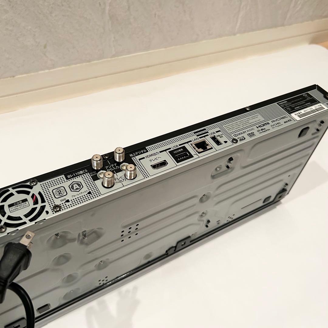 【極美品】17年製　東芝 REGZAブルーレイ 形名:DBR-E1007