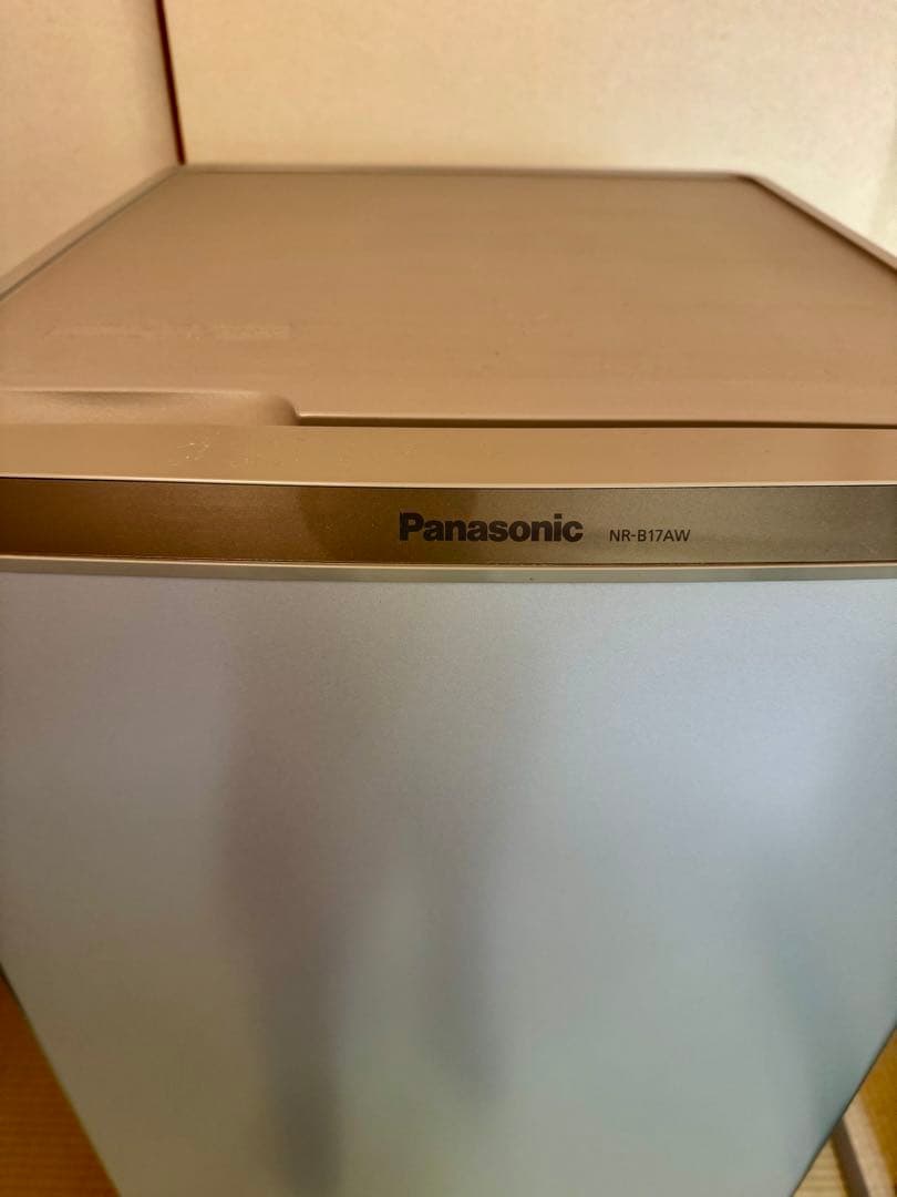【送料込】Panasonic製 冷蔵庫 NR-B17AW-S