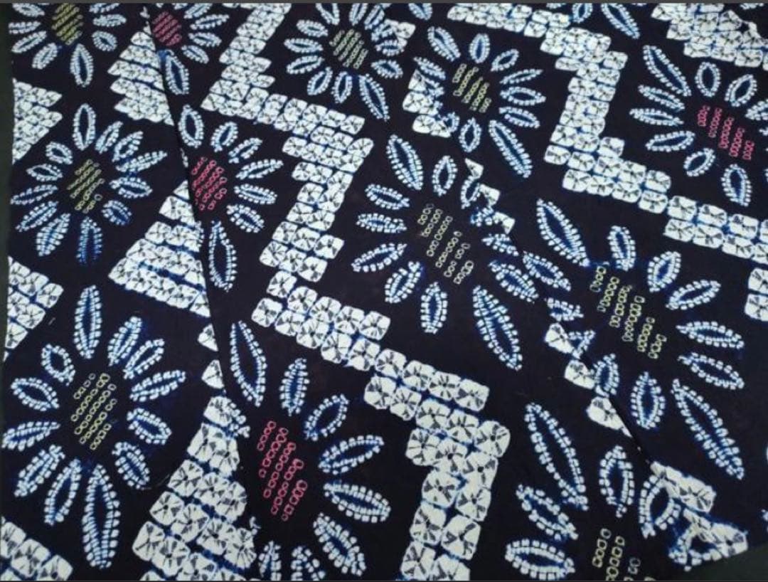 高身長の方にも 粋な大人の浴衣 ◆ 有松絞り 花菱文 素敵な意匠の逸品