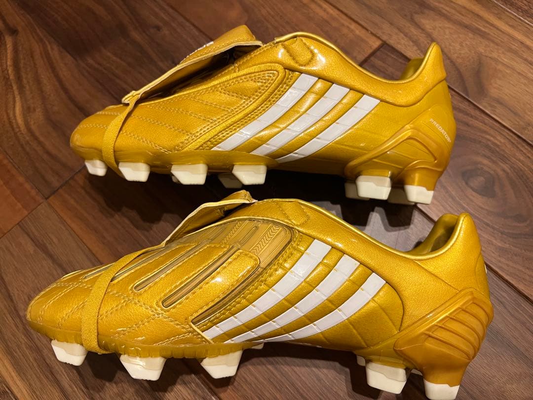 新品 adidas PREDATOR POWERSWERVE TRX FG