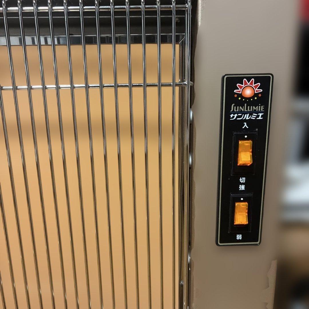 サンルミエ エクセラ7 遠赤外線暖房器　E800LS