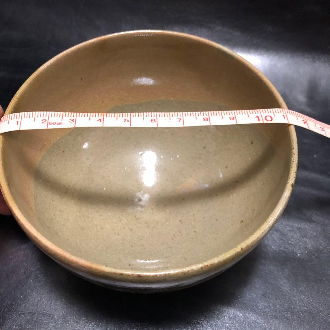 美しい古美術◾️蔵から美しい重なり合う釉薬の抹茶茶碗が出て来ました。茶道具、花道具