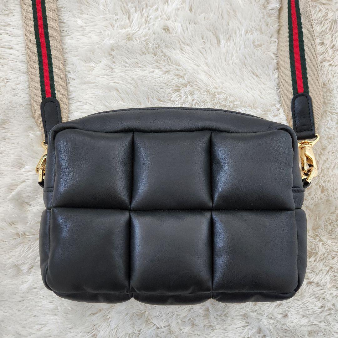 美品✨ヴィオラロード　キルティングレザーバッグ　ショルダー　ブラック