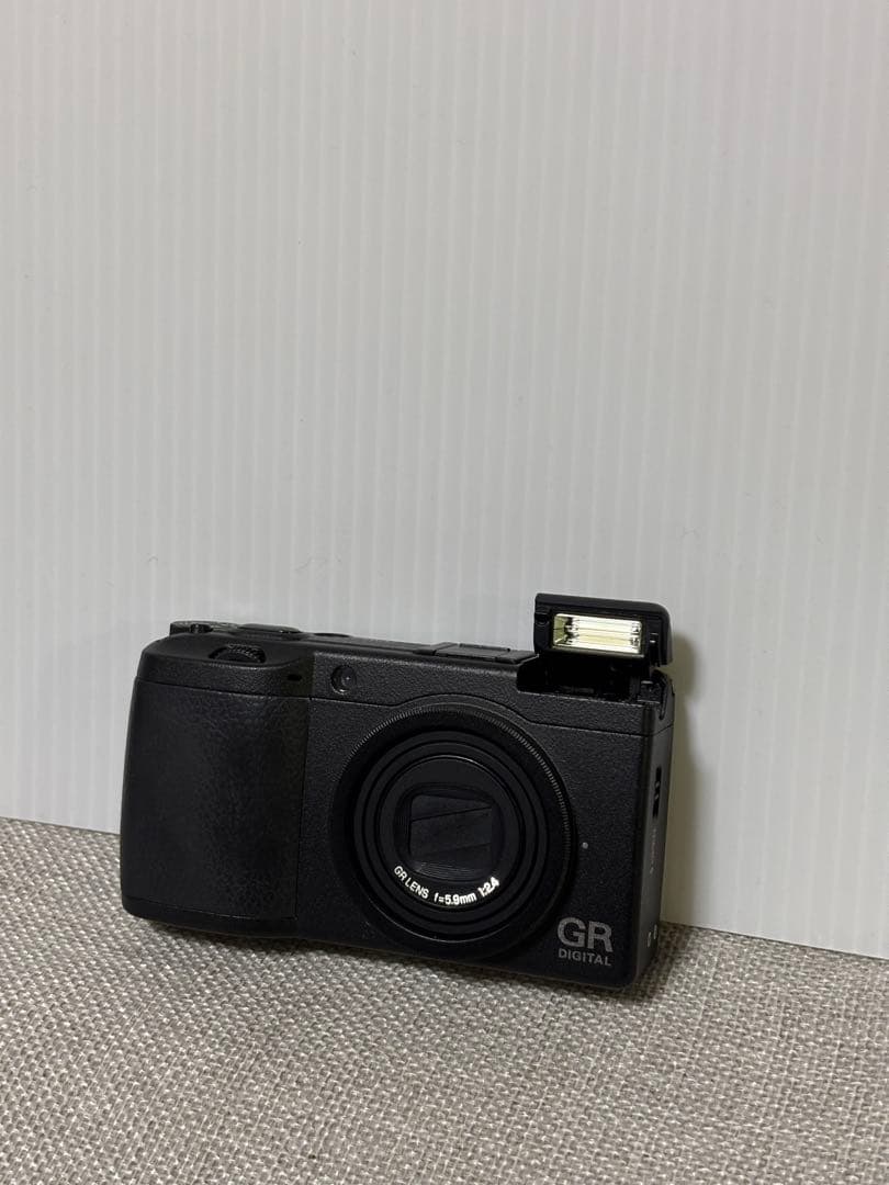 デジタルカメラ RICOH GR DIGITAL II