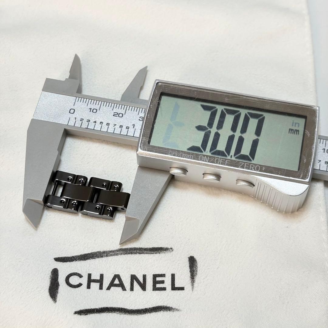 未使用品　シャネル　J12 時計　2コマ　ブラック
