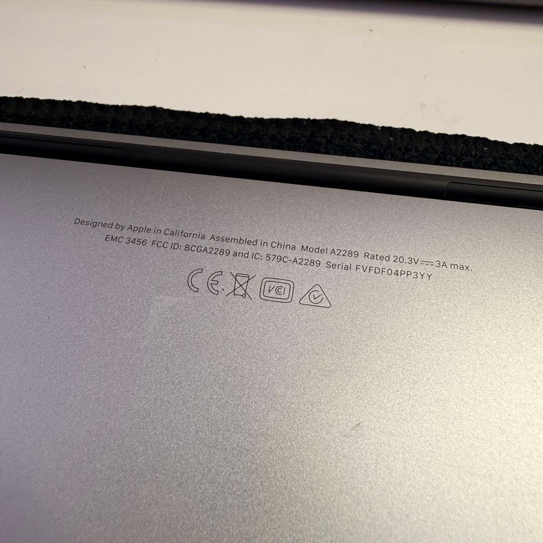 MacBookPro 2020モデル 13インチ　16GB/512GB 極美品