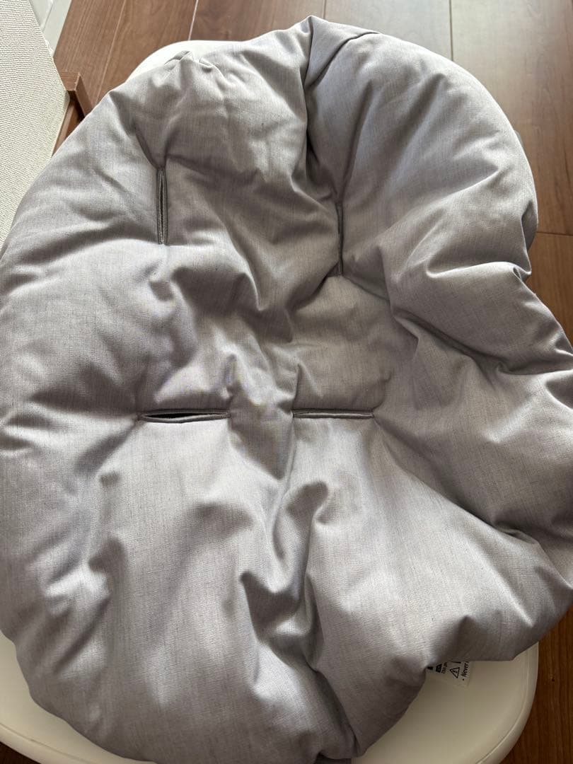 STOKKE トリップトラップ　ベビーラック グレー ハーネス付き