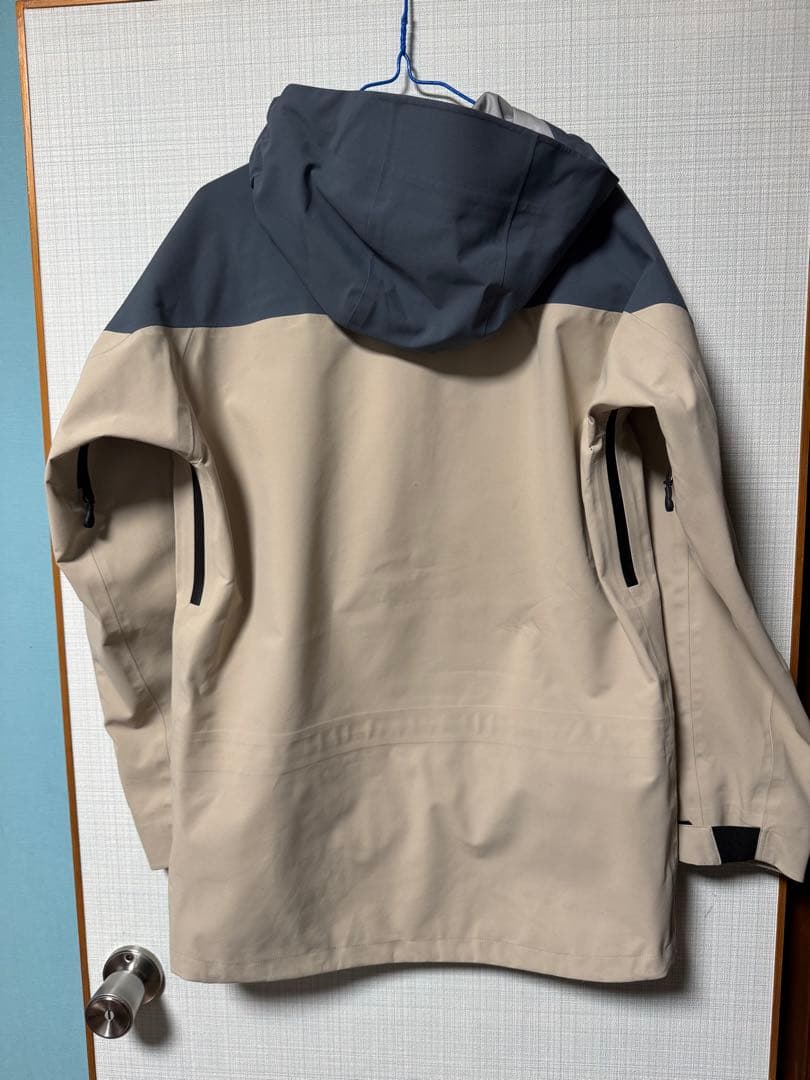 アンファッジ　スノーボード　ジャケット　と　パンツセット　キッズ　XL