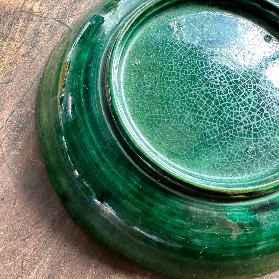 【希少!】　珉平焼　緑釉　蓮池水禽図　陰刻皿　緑陰刻　草紋皿　骨董　古陶