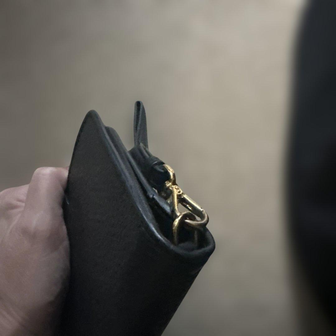 PRADA 紺レザースマートフォンケース　マルチケース