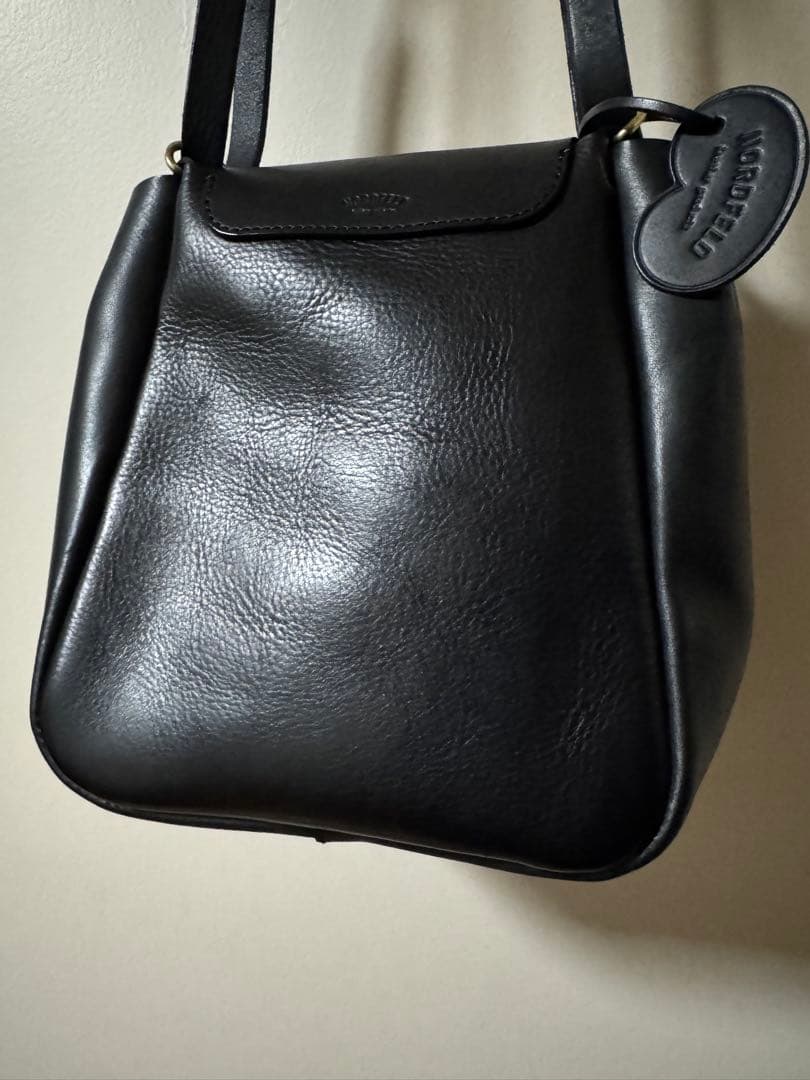 【ノルドフェルド】ロンドショルダー/ブラック