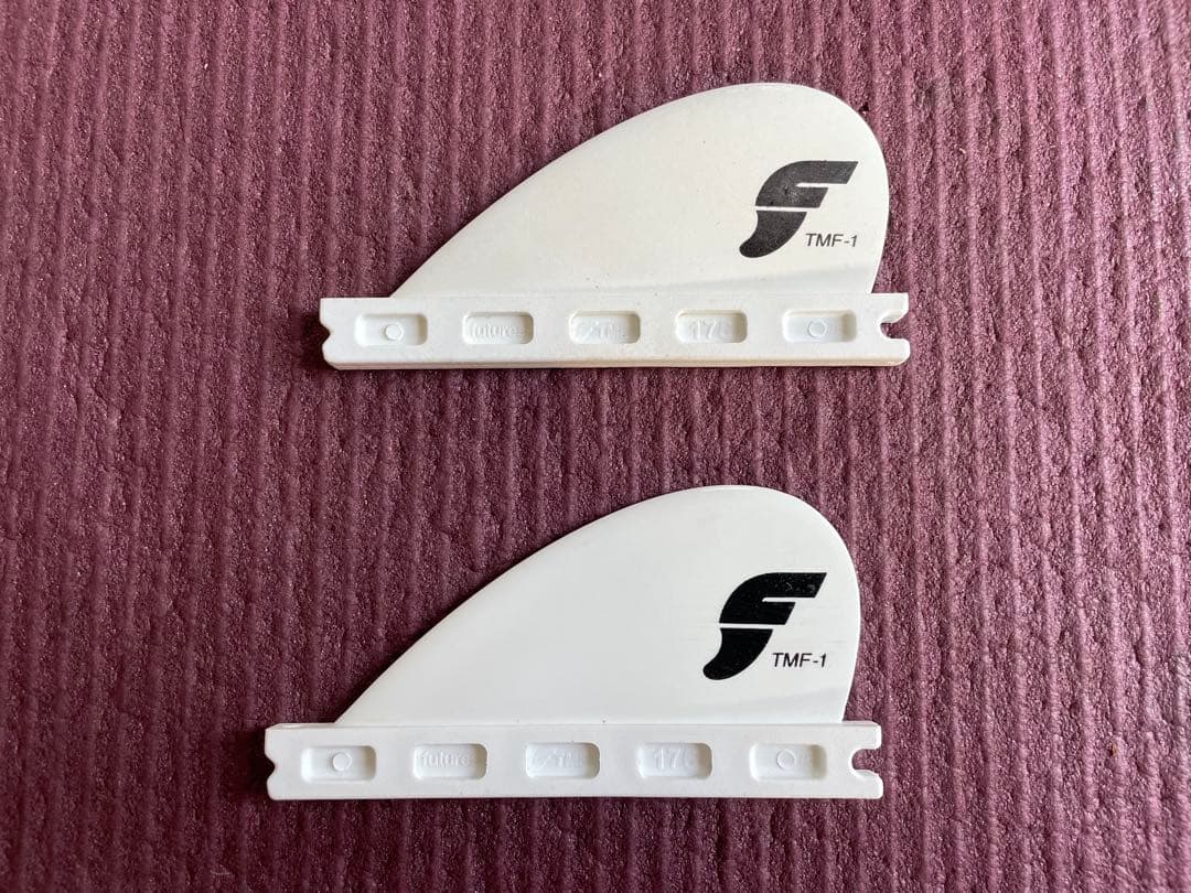 セール！future finツインキール ラスタモデルTwinKeelフィン！