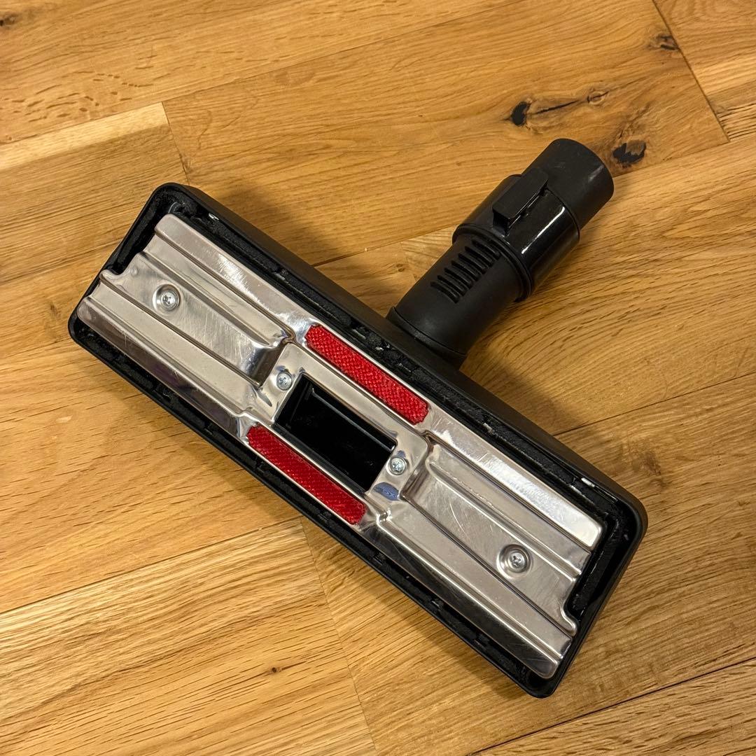 Numatic社製 Henry ヘンリー掃除機