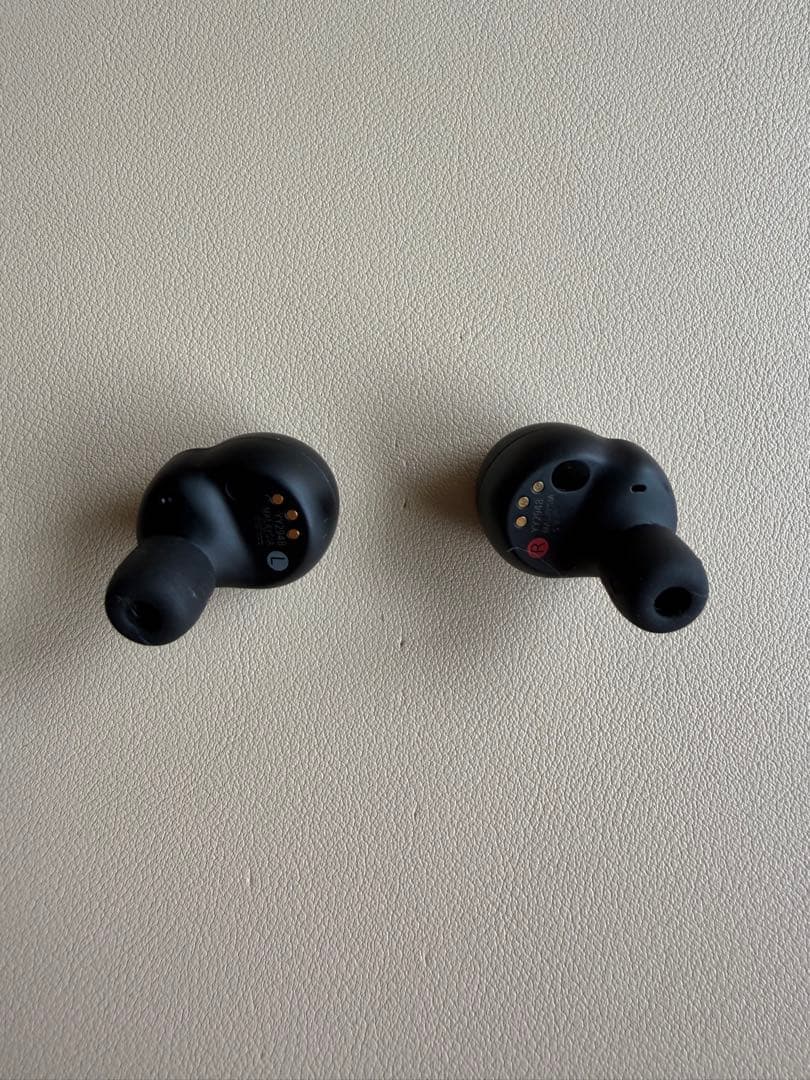 SONY　WF-1000XM4　ワイヤレス　ノイズキャンセリング　イヤホン