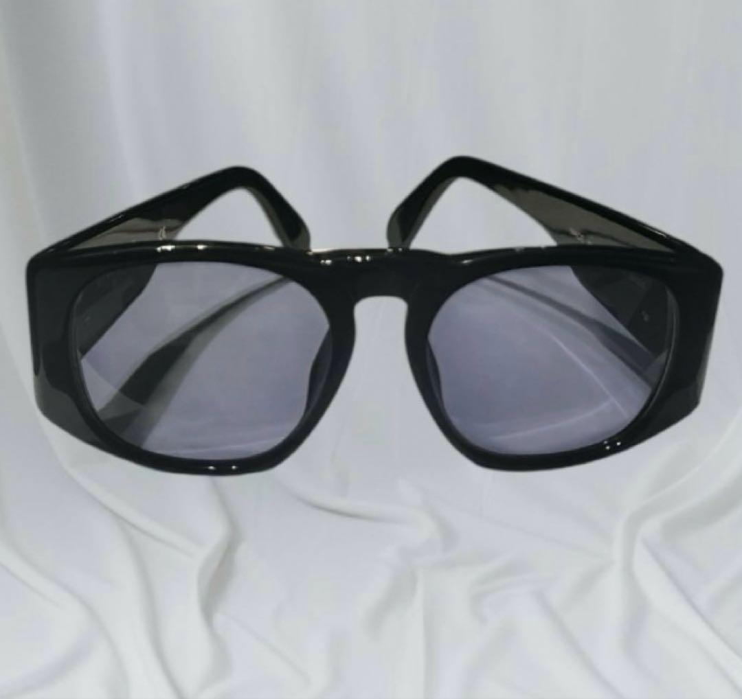 世界最高峰　CHANEL サングラス CCココマーク