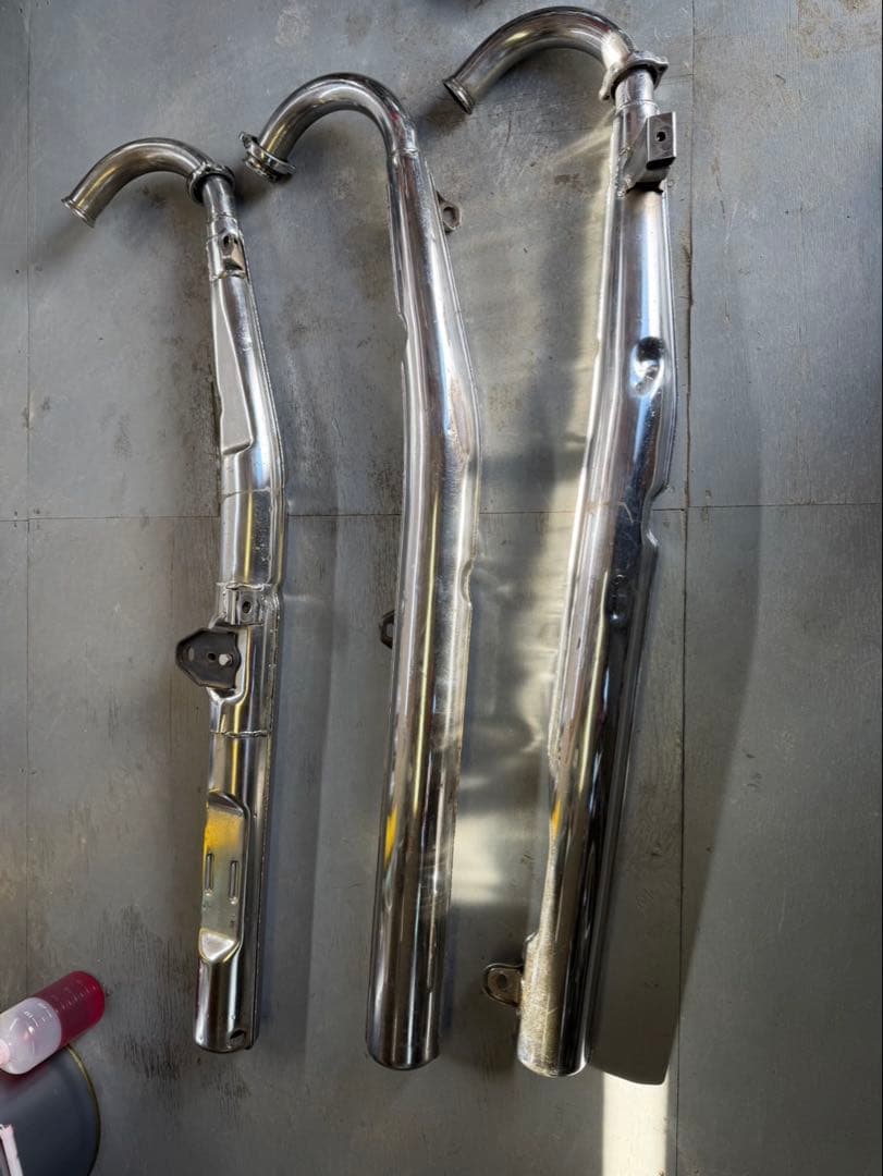 500ss 純正マフラー