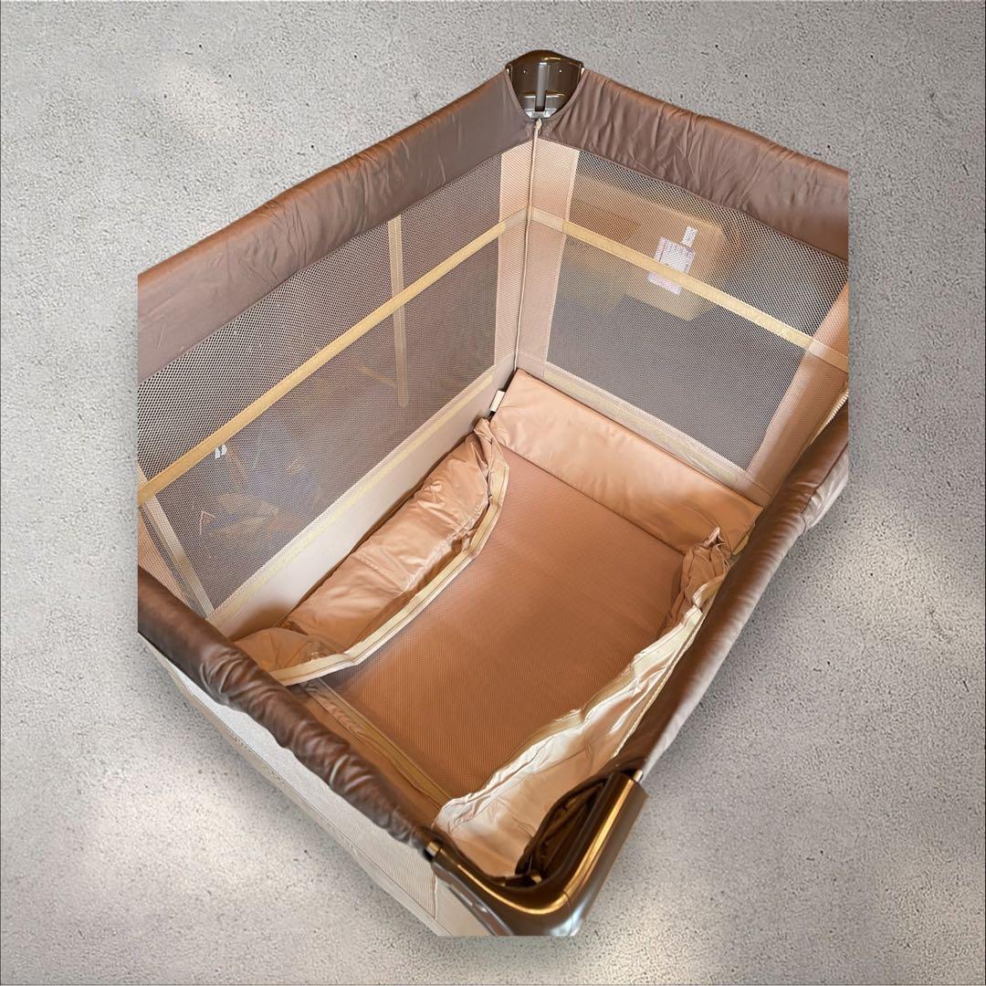 Aprica 折りたたみベビーベッド ベージュ　ココネルエアー