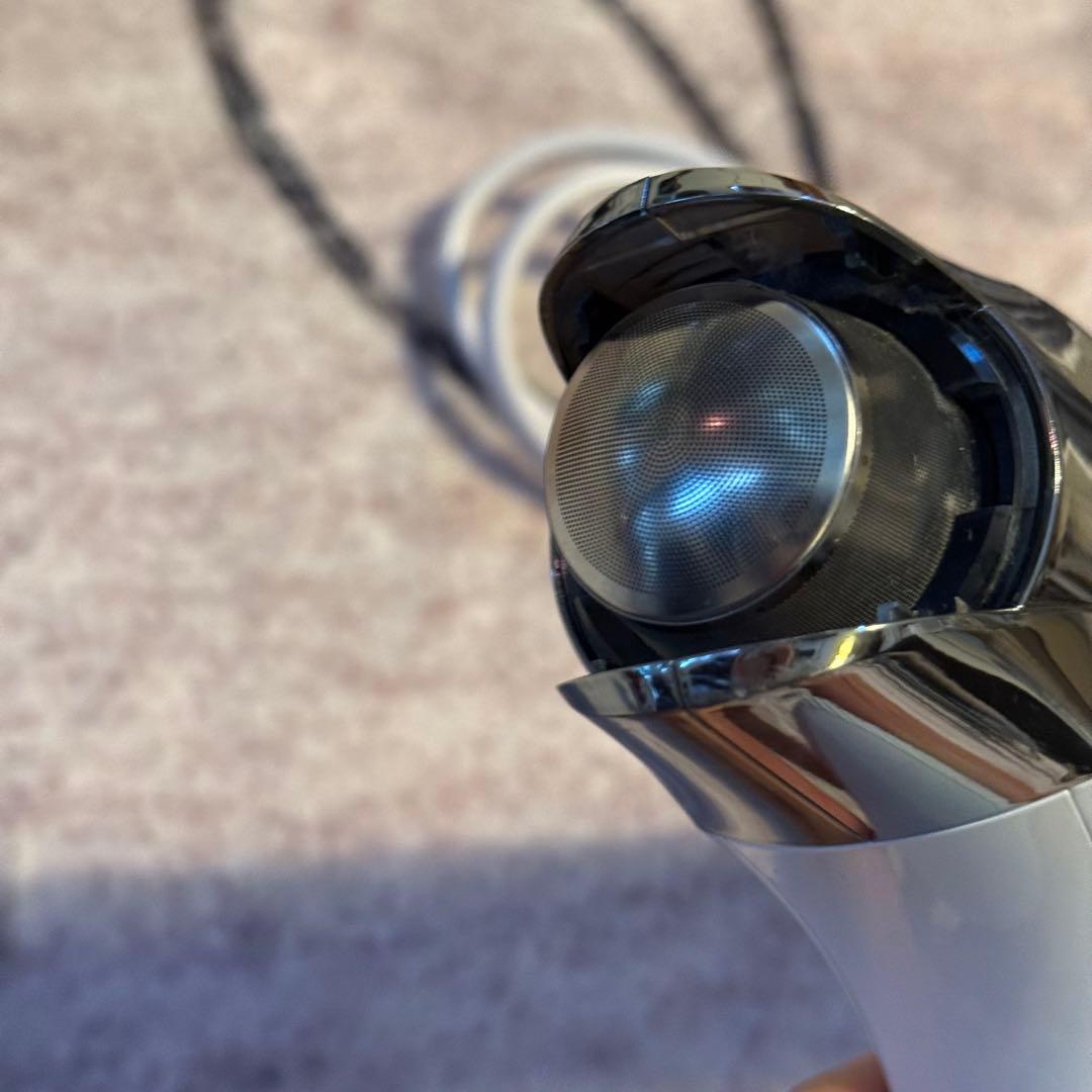 リファ　2024年製　RE-AX-02A 難あり