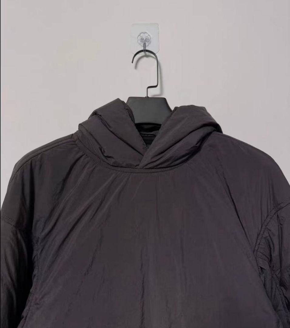 BALENCIAGA ダークグレー フード付き オーバーサイズダウンジャケット