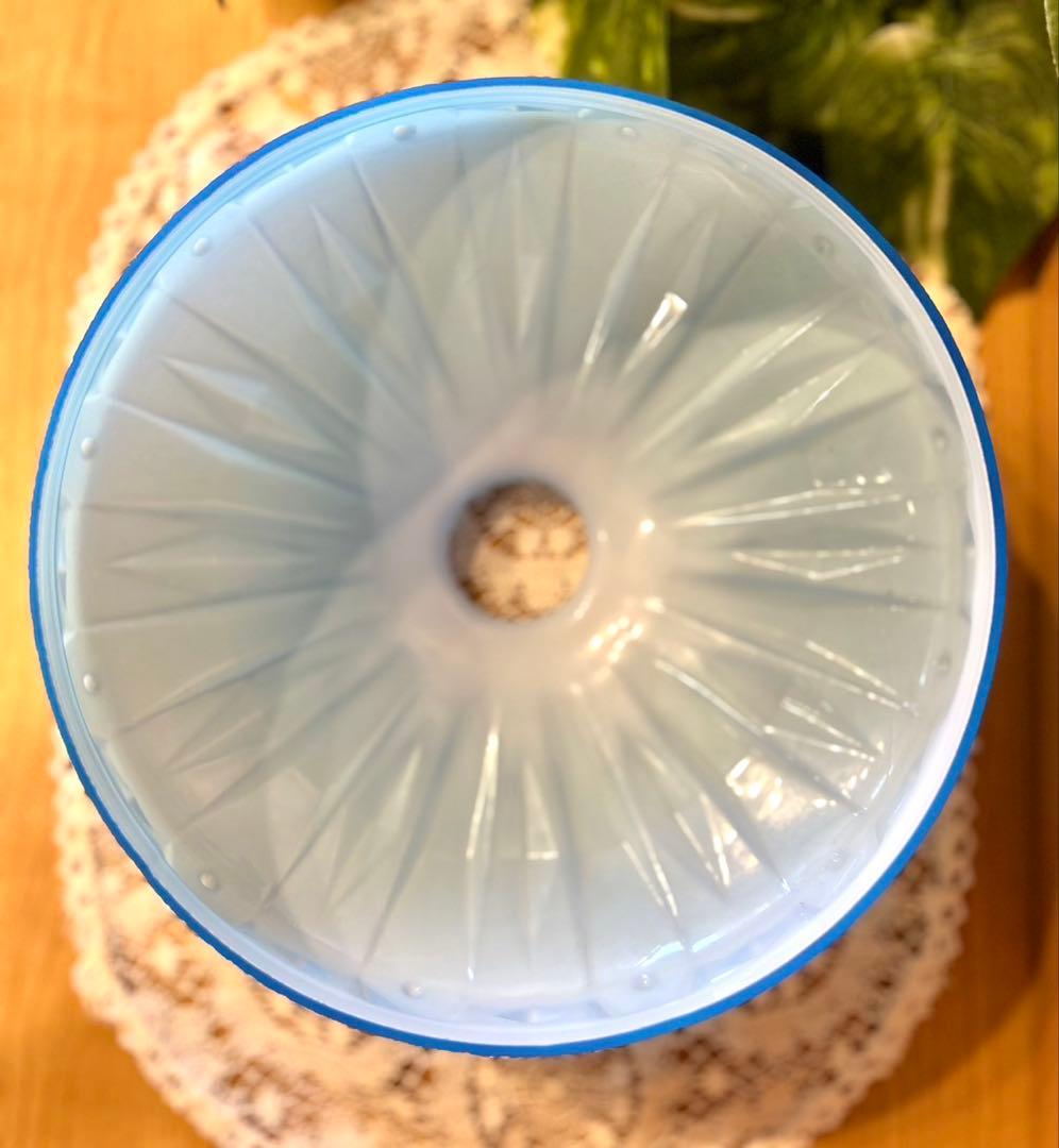 アンティークランプシェード　青色ガラス製ドーム型