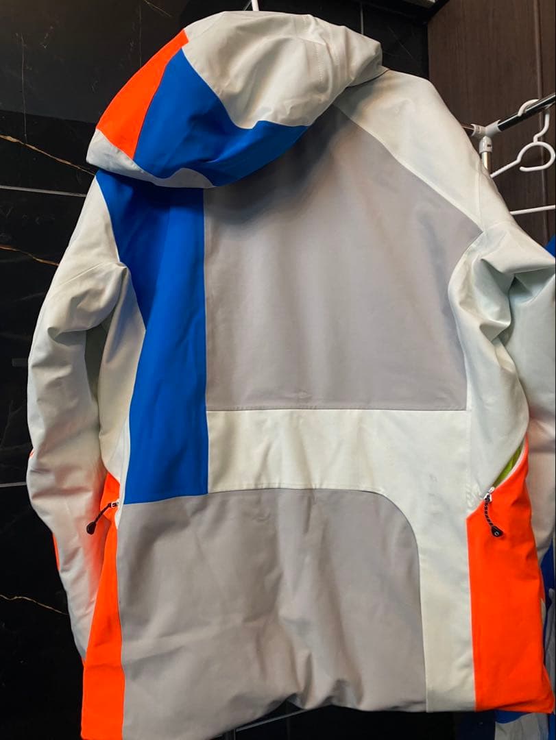 オンヨネ　スキーウエア　即購入可！早い者勝ち