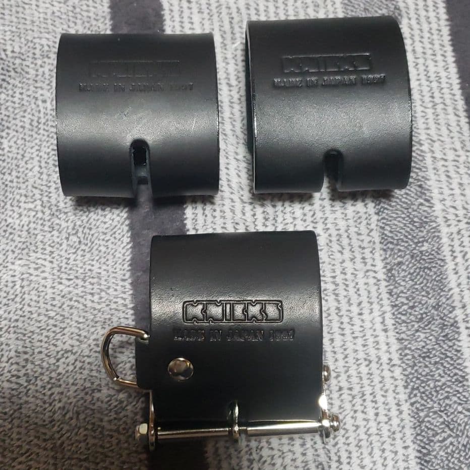 ニックス　ベルトループ黒&青　金具