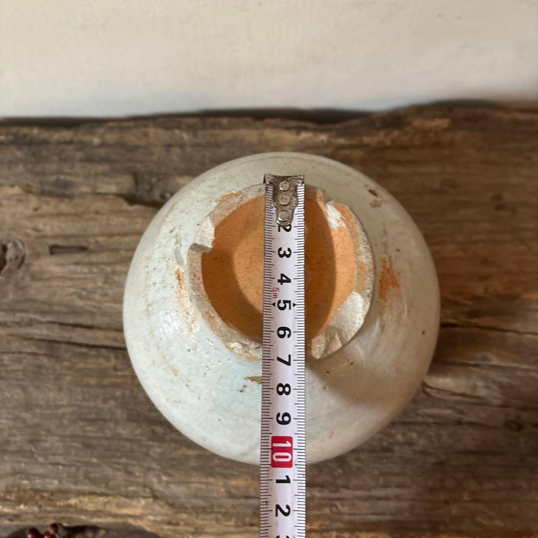 李朝壷　白磁　堅手　丸壷　塩笥壺　骨董　韓国オンギ　骨董品.アンティーク.古民芸