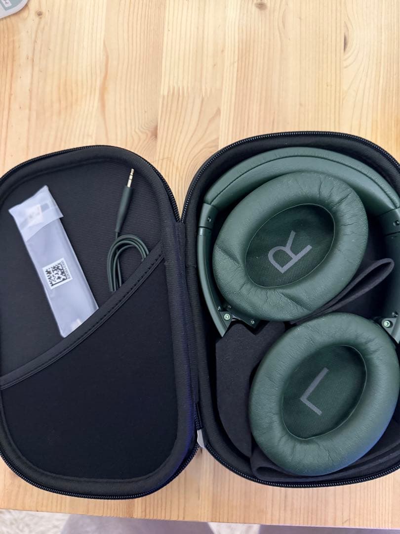 【ほぼ未使用】BOSE QuietComfortサイプレスグリーン